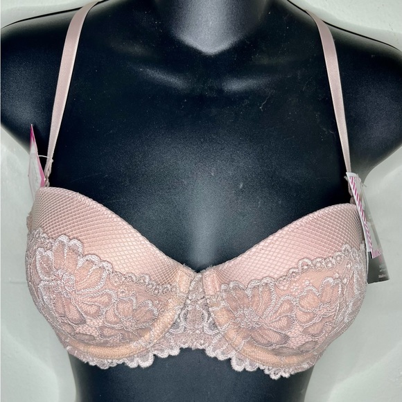 NWT MAIDENFORM 34B WEAR MULTI 5 WAYS UNDERWIRE NUDE SUPPORT PUSH UP CLEAVAGE BRA - Picture 1 of 16